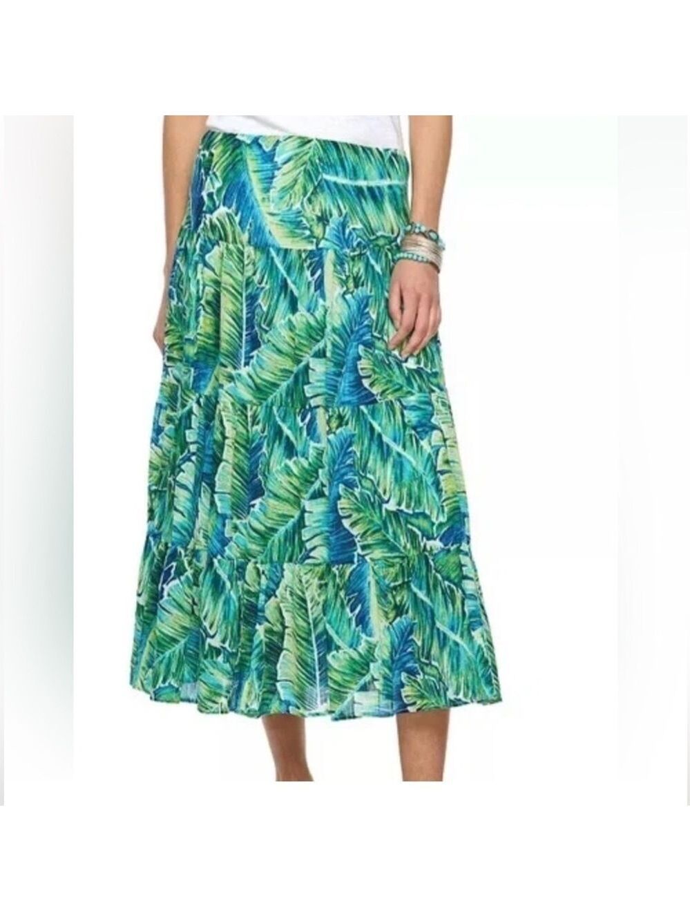 Chaps tropical Island pull on skirt Woman’s petite Large leaf patterned